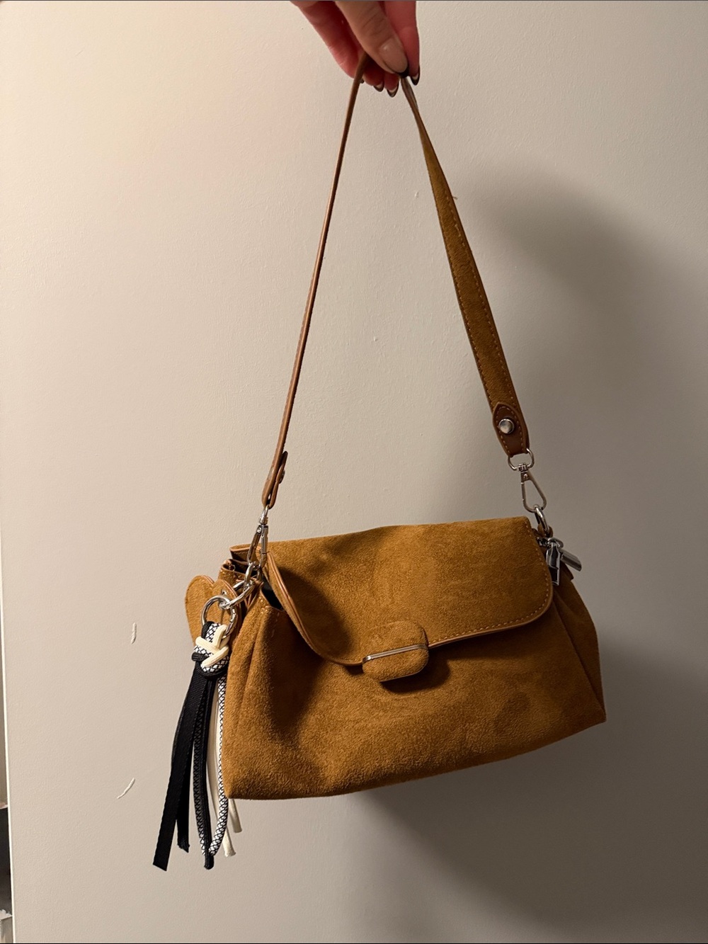 Suede Shoulder Bag in Camel